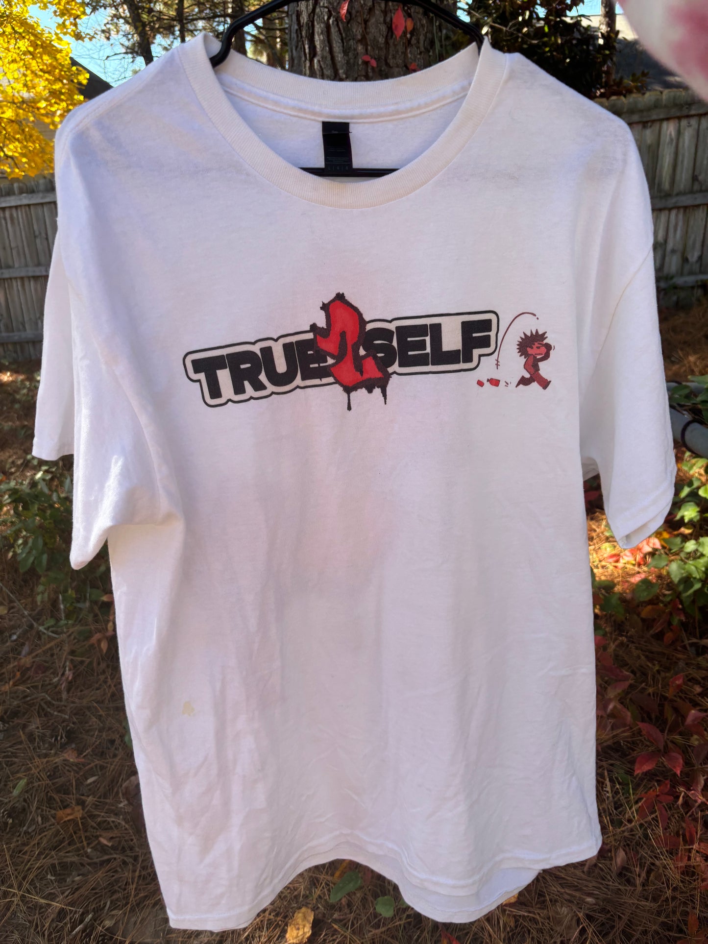 Riven spray paint T-Shirt